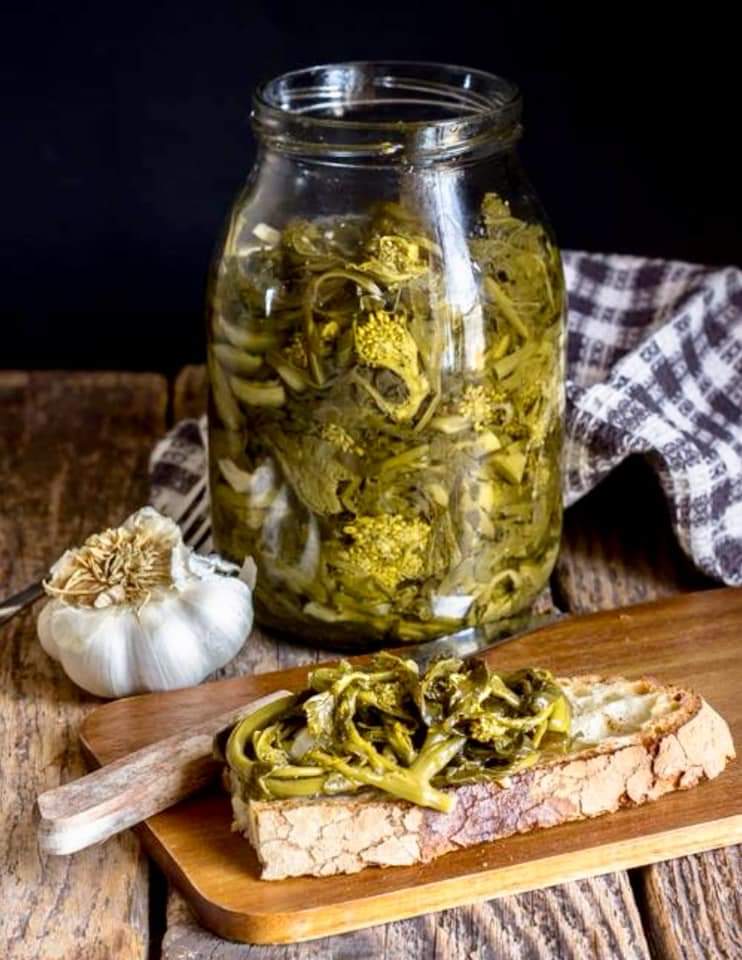 Cime Di Rapa Sott Olio Croccanti Cibi Lucani Cibi Lucani