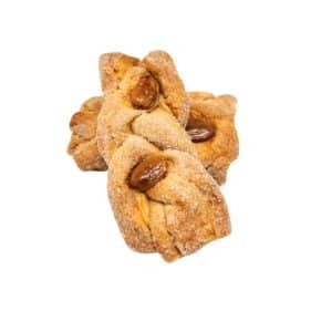 trecce dolci alle mandorle